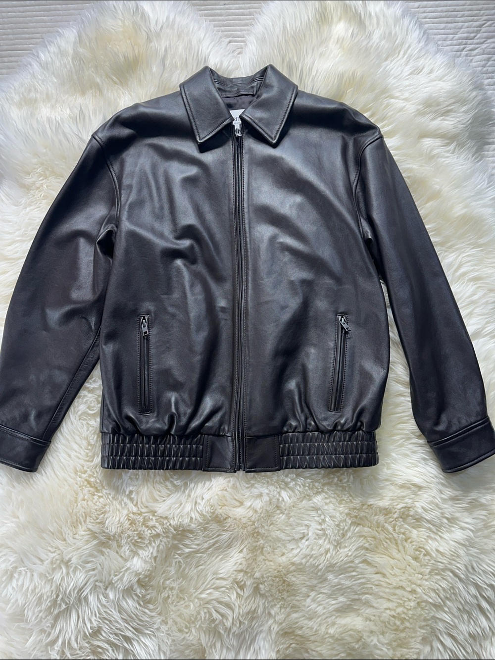 Aritzia Jones Bomber Jacket - Real Leather